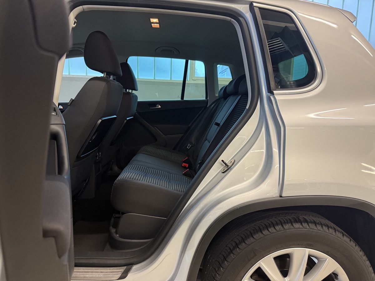 VW Automobili: VW Tiguan 2.0 TSI – Usato da Niederuzwil venduto da union1963 7