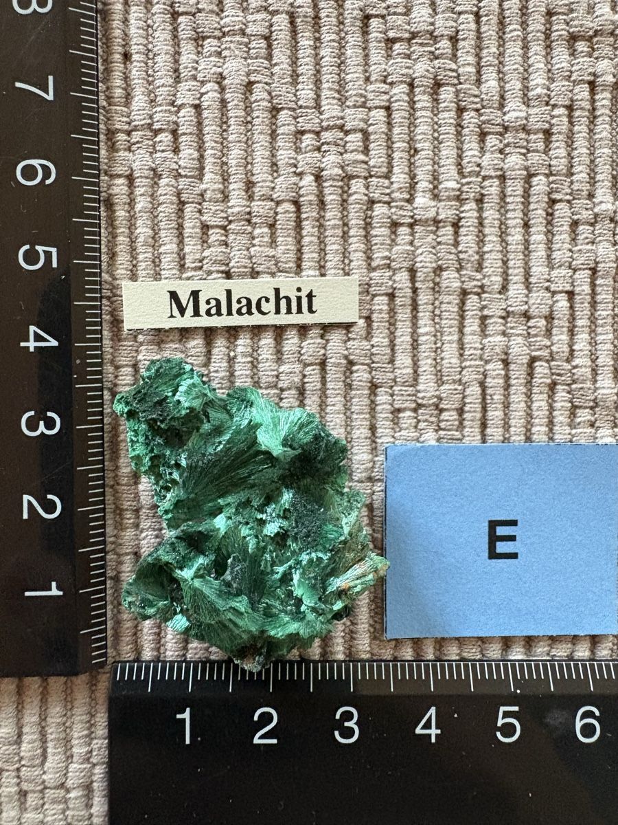 Mineralien & Heilsteine: Malachit Roh – Neu (gemäss Beschreibung) aus Rümlang von euqinom16