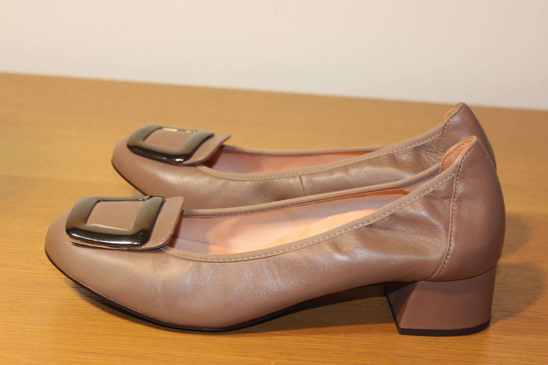 Chaussures femmes: Unisa Schuhe, Gr. 39 Neu – Neuf (Voir description) à Basel par Mila_Graf 1