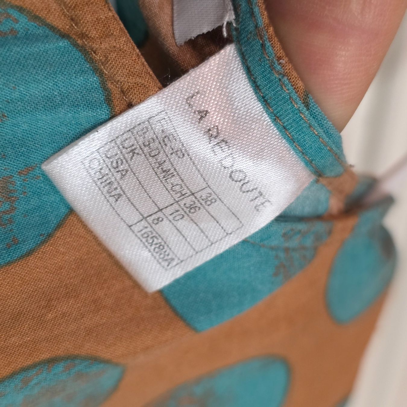 Blusen: Soft Grey Viskose-Bluse mit Punkten, Gr. 36/38 – Gebraucht aus Wald ZH von CapLux 6