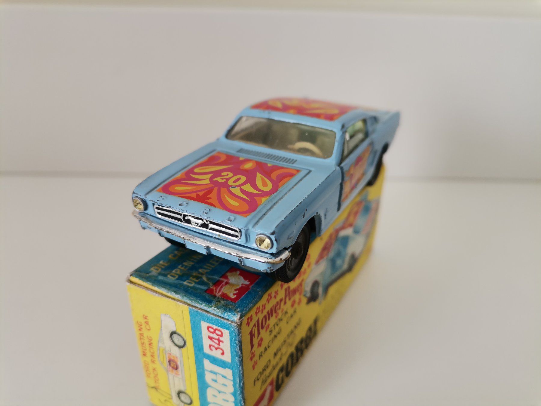 Corgi Toys Modellini d'auto: Corgi Ford Mustang Fastback Flower Power référence no 348 – Usato da Onex venduto da Neimad7 1