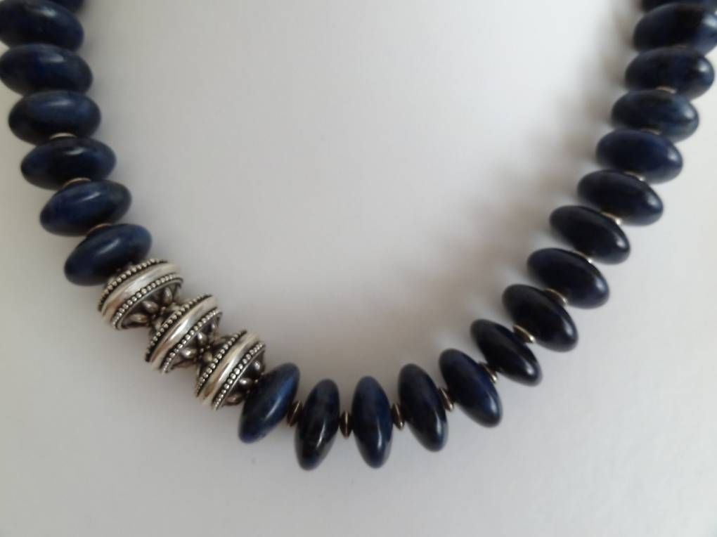 Catenine: Dumortierit Collier mit handgefertigten 925 Silberperlen – Nuovo (secondo la descrizione) da Locarno venduto da Sicabe 1