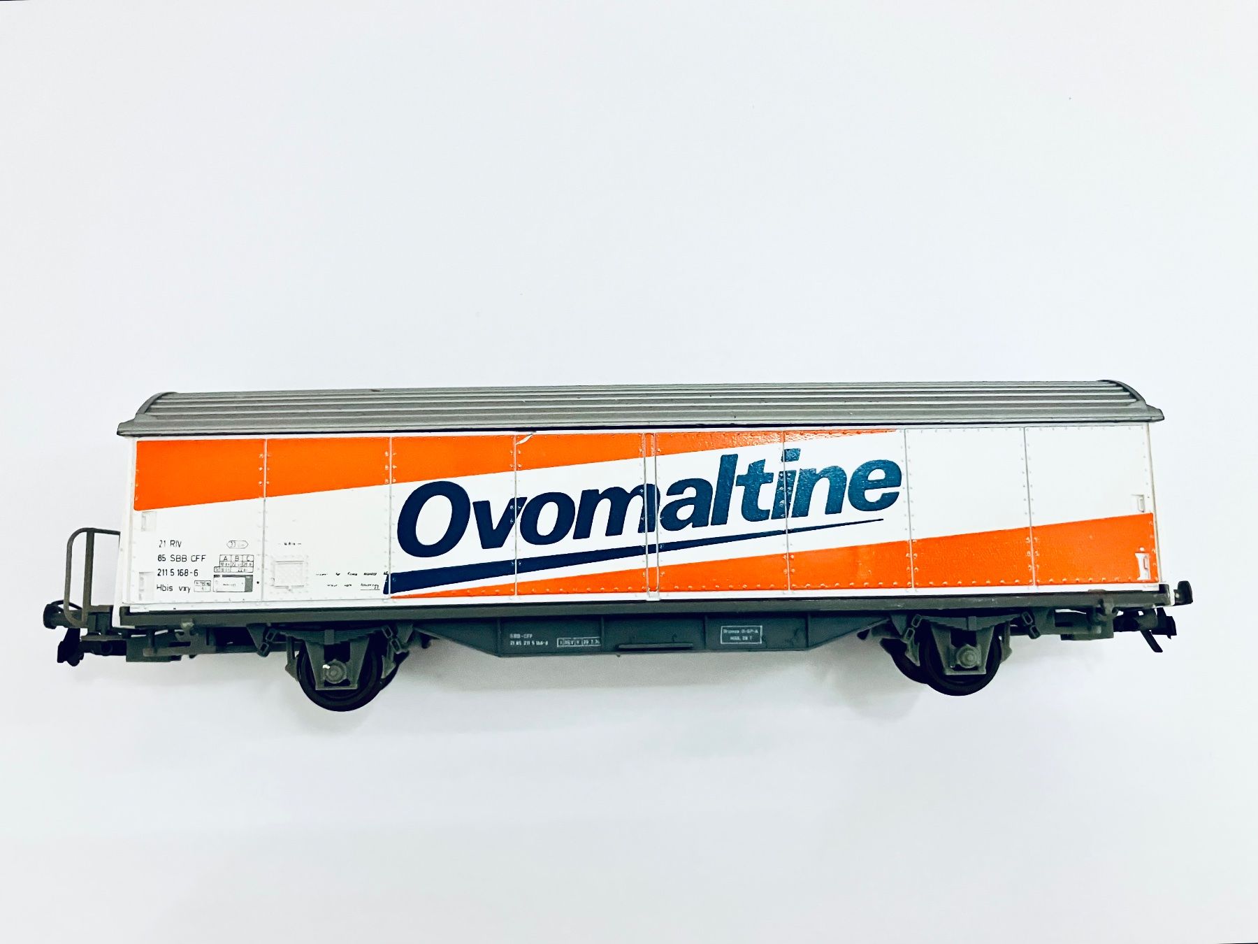 Roco Modellini di ferrovie: SBB ROCO OVOMALTINE H0 – Usato da Oberbuchsiten venduto da Orsetto24