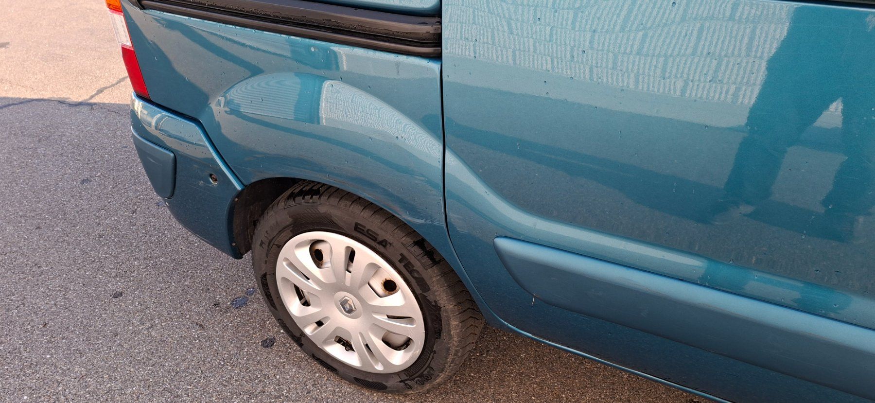 Renault Autos: Renault Kangoo – Gebraucht aus Altnau von Nhj 3