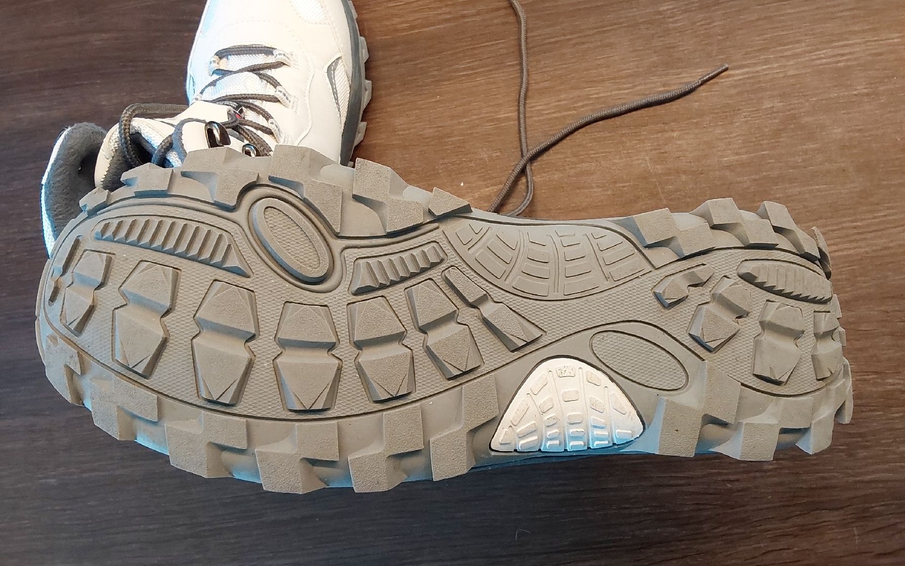 Reusch Scarpe da donna: Winterschuhe Reusch 39 neu weiss – Nuovo (secondo la descrizione) da Köniz venduto da scopello12 9