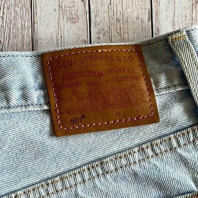 Levi's Hosen: Levi`s 501 Jeans Hotpants Gr.28 – Gebraucht aus Dietikon von Ur-ga64 5