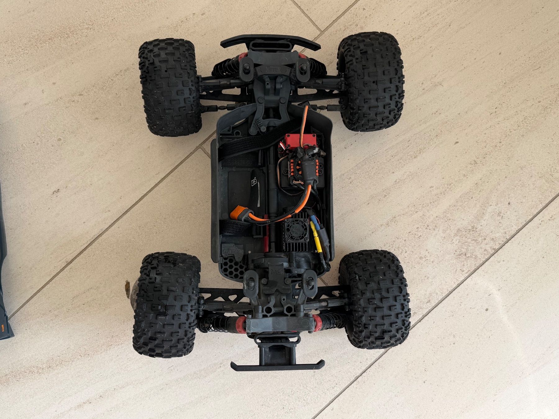 Arrma RC Modellbau: Arrma Vorteks – Defekt aus Bäch SZ von LJV 4