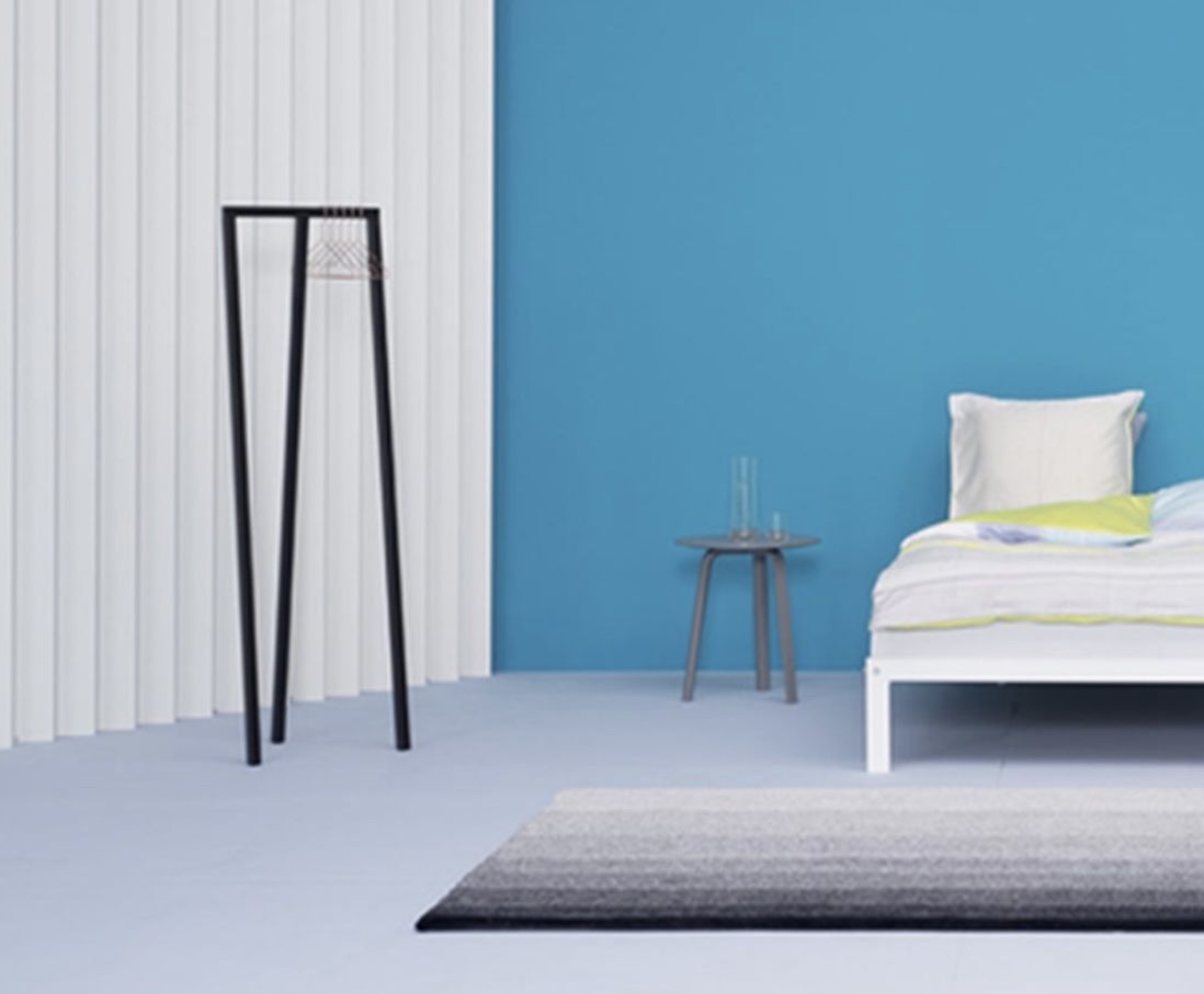 Guardaroba: Hay - Loop Stand Garderobe LP CHF 220,- Black Kleiderständer – Usato da Zürich venduto da Recode.Fashion 1