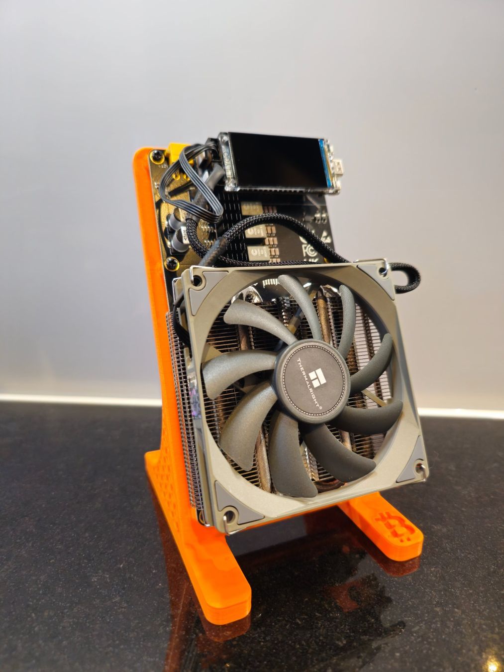 Nerdminer Coin Miner: NerdQaxe++ rev6.1 Solo Bitcoin Miner – Gebraucht aus Rümlang von DwightSchrute