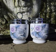 2 Eierbecher Royal Worcester Porzellan mit Deckel 1Ei pro