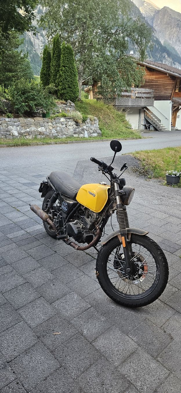 Brixton Motorcycles Sonstige: Brixton Chromewell 125 – Gebraucht aus Kandersteg von ric_9twc