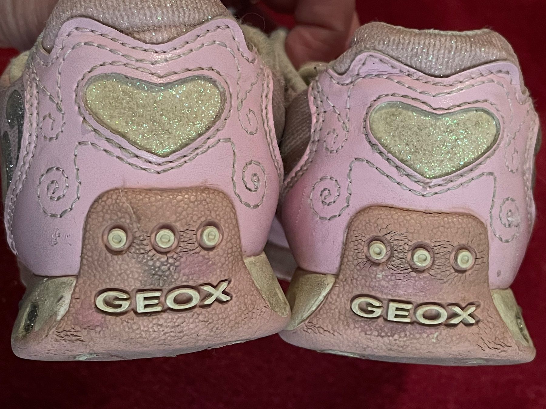 Geox Schuhe für Mädchen: Geox Sneaker Mädchen Gr 29, mit Licht – Gebraucht aus Zürich von Capetown14 1