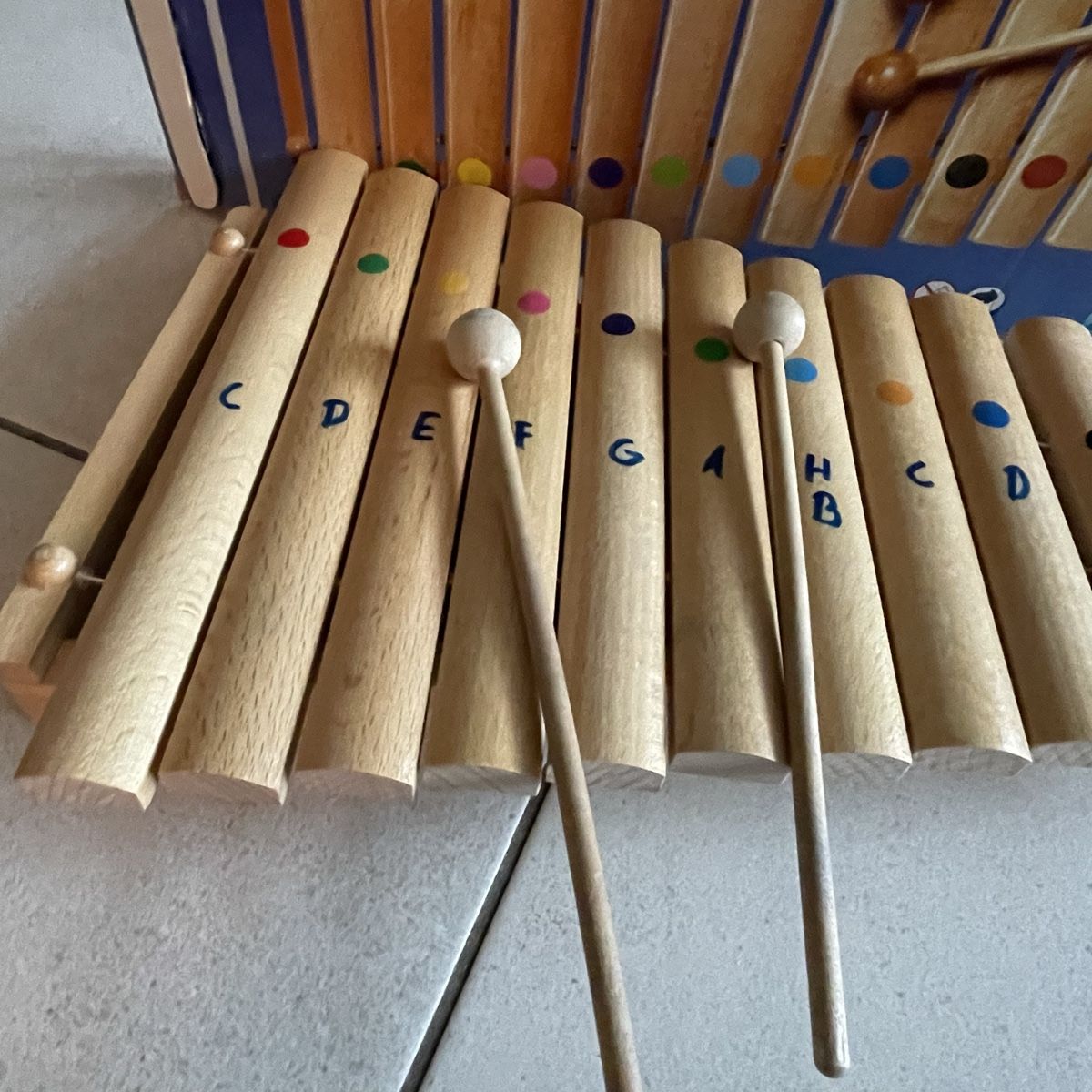 Strumenti musicali: Xylophon aus Naturholz – Usato da Oetwil am See venduto da mar_t7ct 1