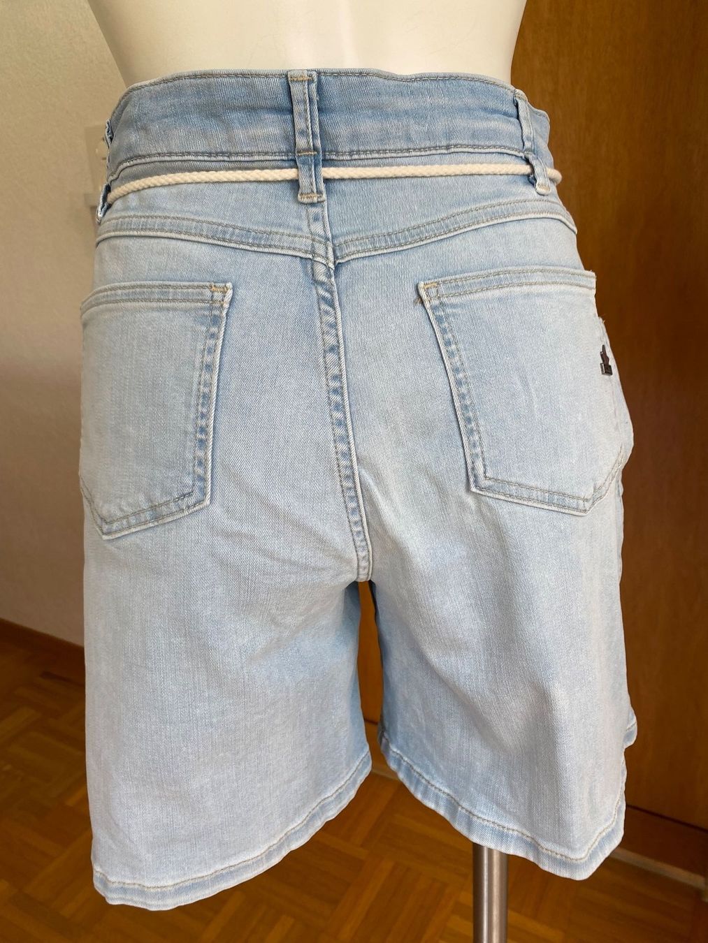 Jeans: short Gr. XXS – Nuovo (secondo la descrizione) da Elfingen venduto da yaris100 5