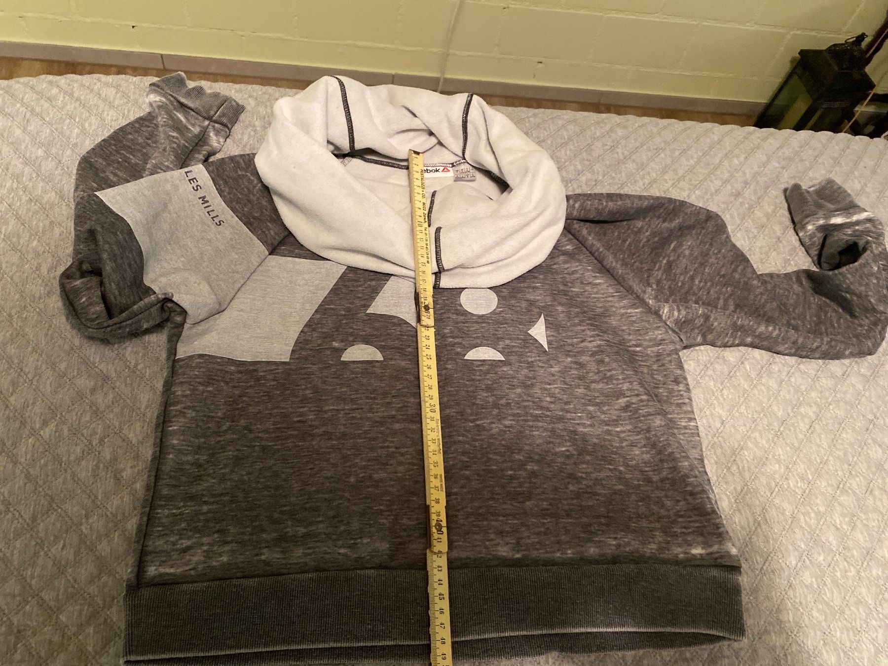 Reebok Maglioni & Felpe: Pullover – Usato da Bülach venduto da Jackybabue 6
