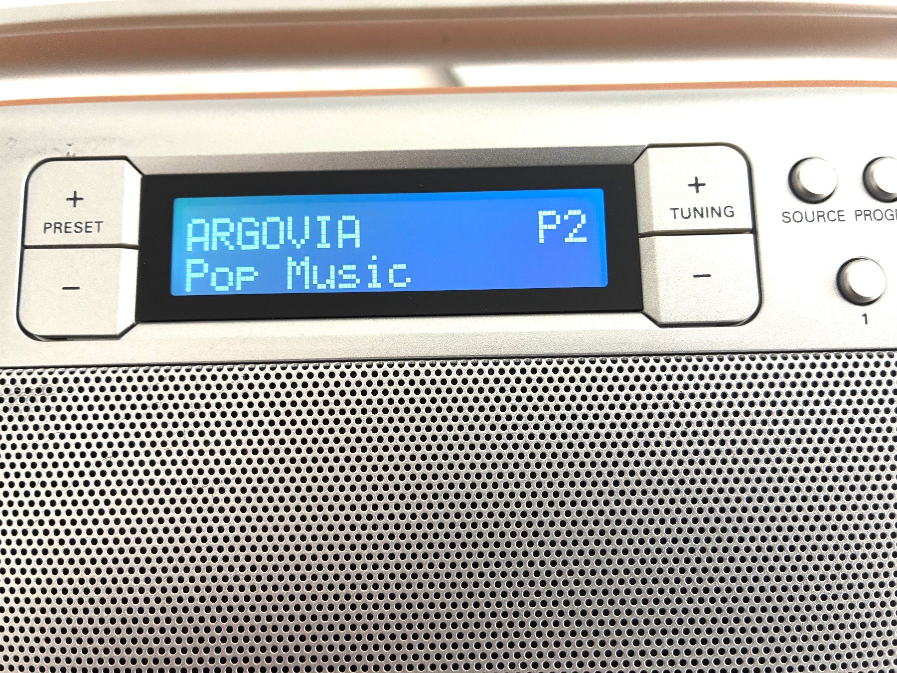Philips Radio: PHILIPS DAB+-Radio, Model: AE5220/12 – Usato da Döttingen venduto da zha_xh2w 3