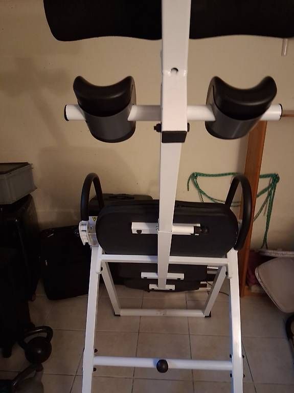 Hometrainer: Table d'inversion  – Usato da St-Légier-Chiésaz venduto da cadroz 2