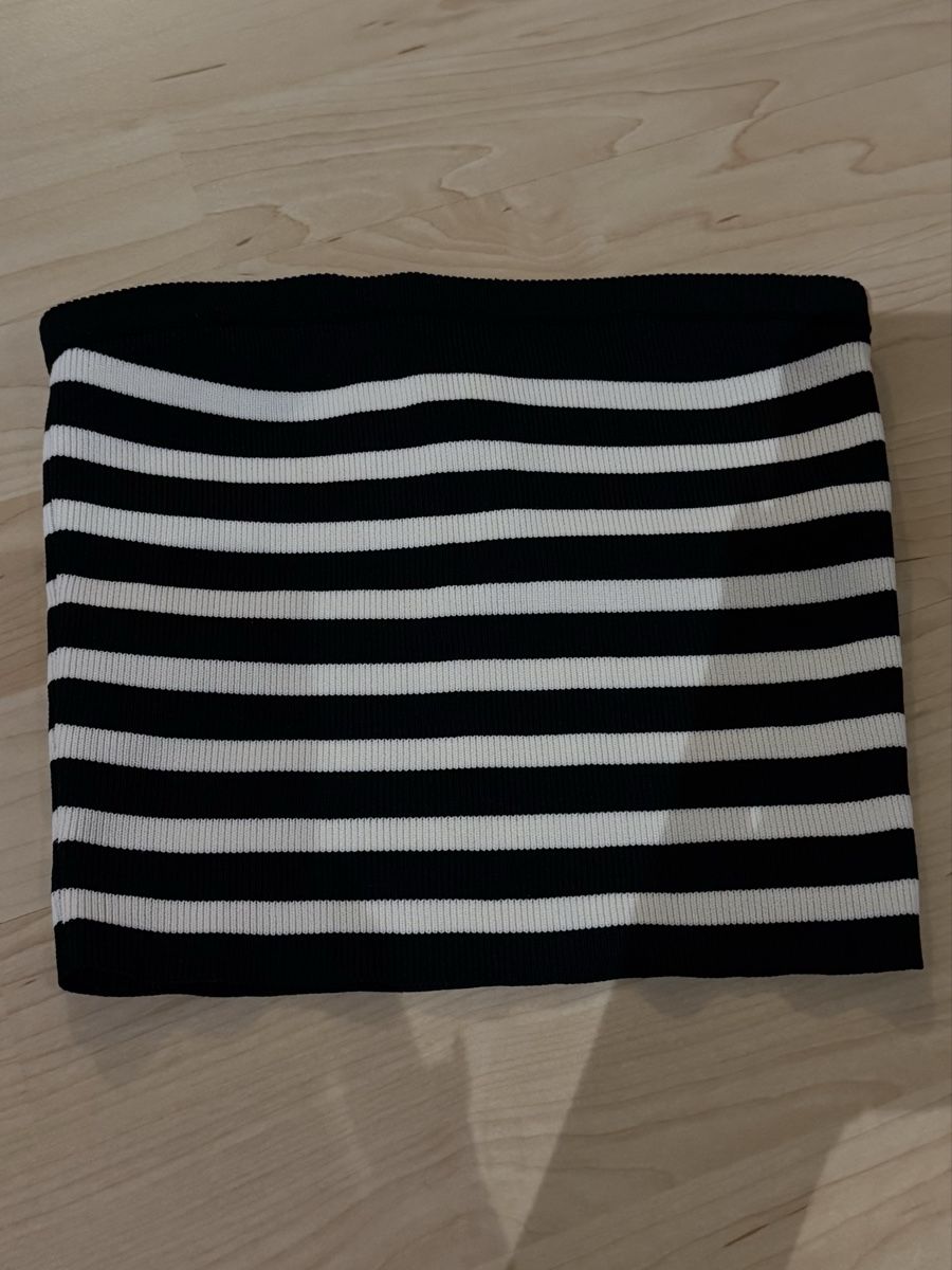 Bershka Tops: Bershka Bandeau Top gestreift, Grösse S – Neu (gemäss Beschreibung) aus Tuggen von jess_gls06