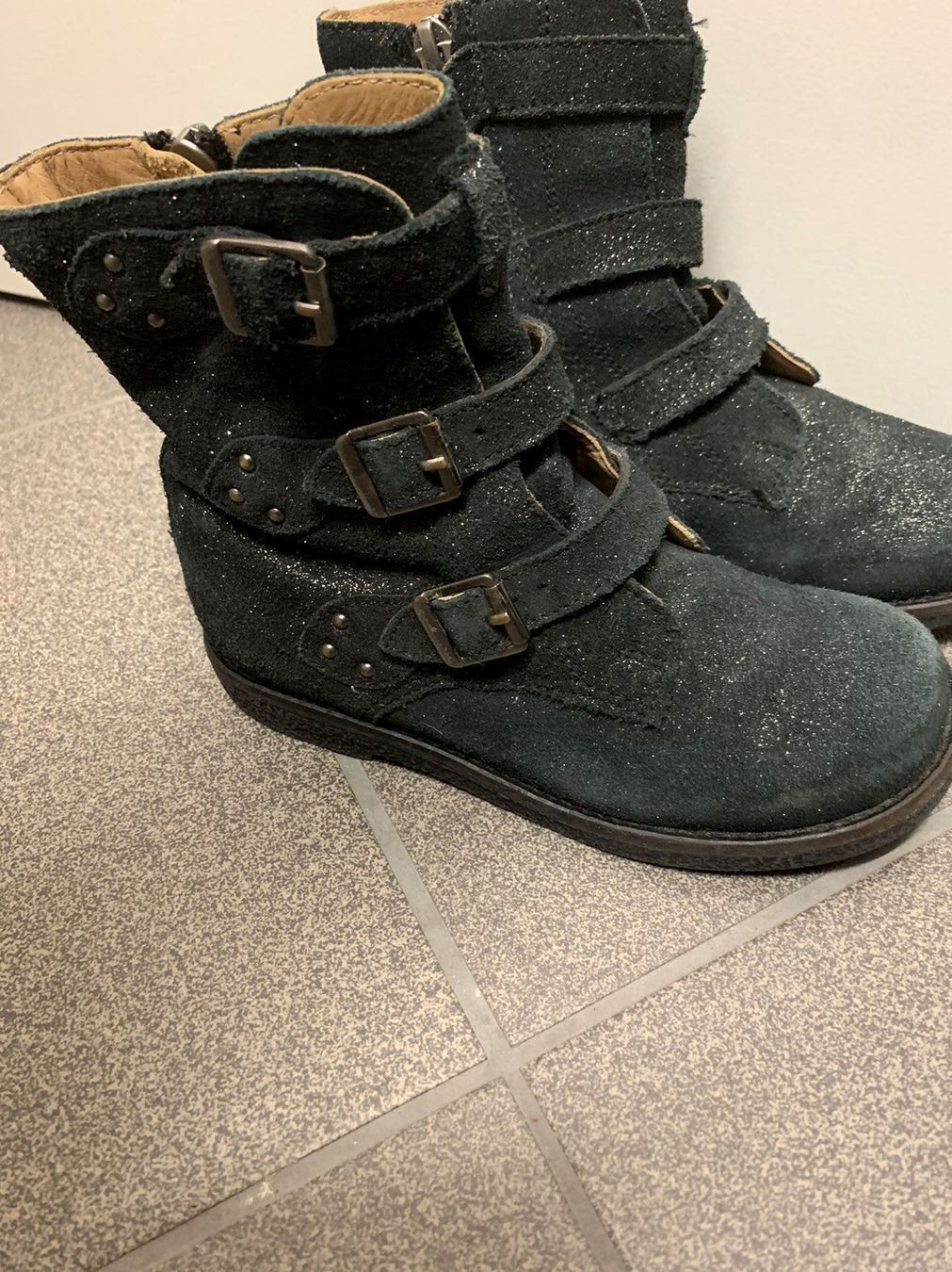 Scarpe per ragazzi: Pom d’api  Bottes t. 30 – Usato da La Croix (Lutry) venduto da fashionclub01 1