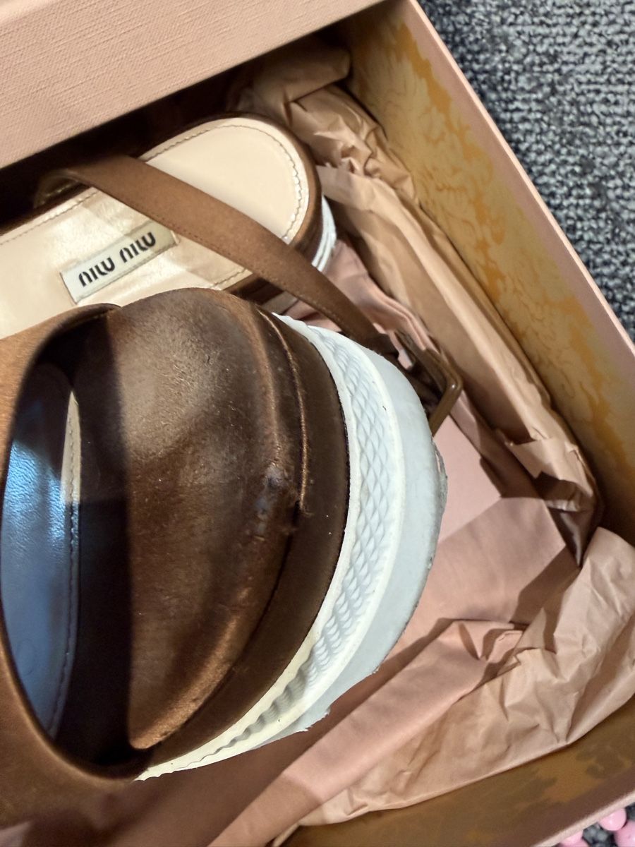 Miu Miu Chaussures femmes: Miu Miu Sandalen  – D'occasion à Uitikon-Waldegg par Sablink 3