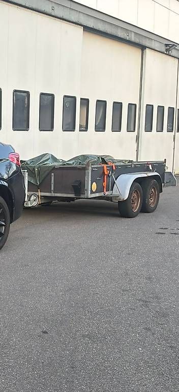 Tutte le macchine: Anhänger  1600kg ges.Gewicht  – Usato da Grub AR venduto da kuh_8tc9 3