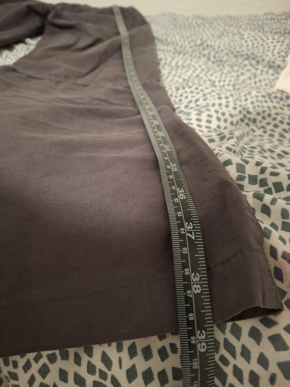 Bershka Hosen: bershka cargo pants  – Gebraucht aus Münsingen von yil_m9ww 4