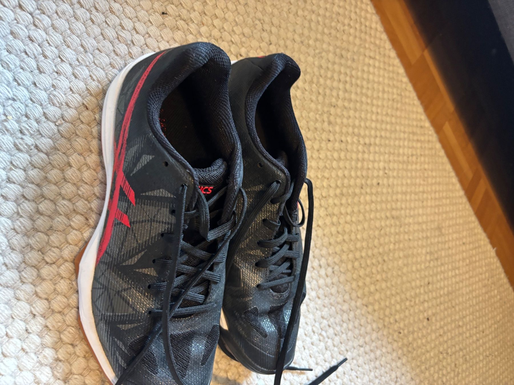 Asics Scarpe da uomo: Asics Hallenschuhe 40 – Usato da Winterthur venduto da nicolap16 1