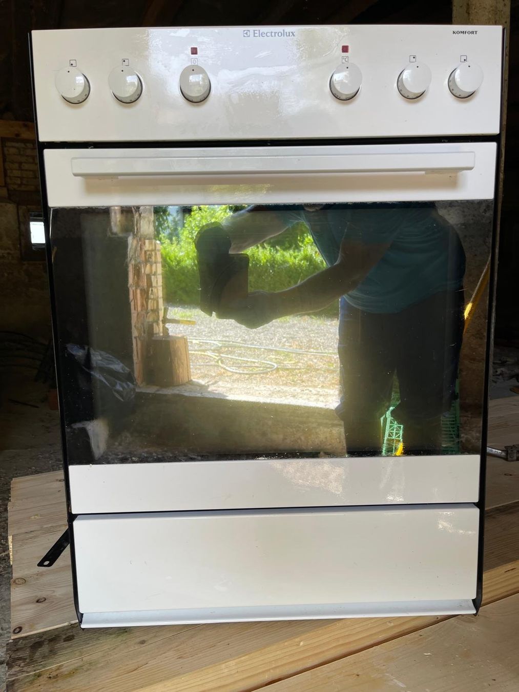 Electrolux Herde: Electrolux Kochherd mit Glaskeramik Kochfeld – Gebraucht aus Hohenrain von turivali