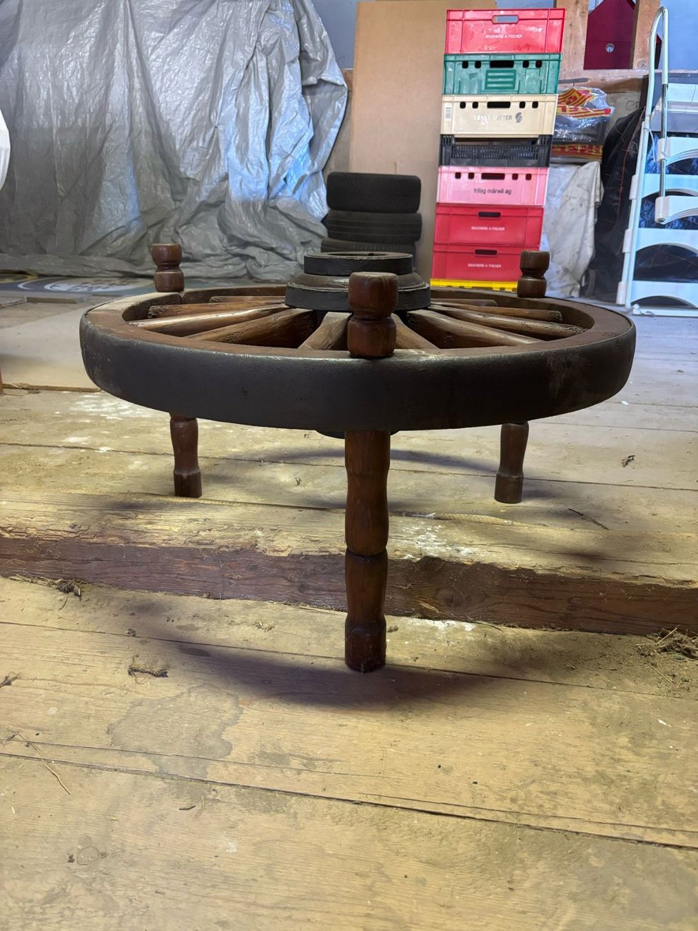 Tables: table en roue de char – D'occasion à dompierre par kiko66