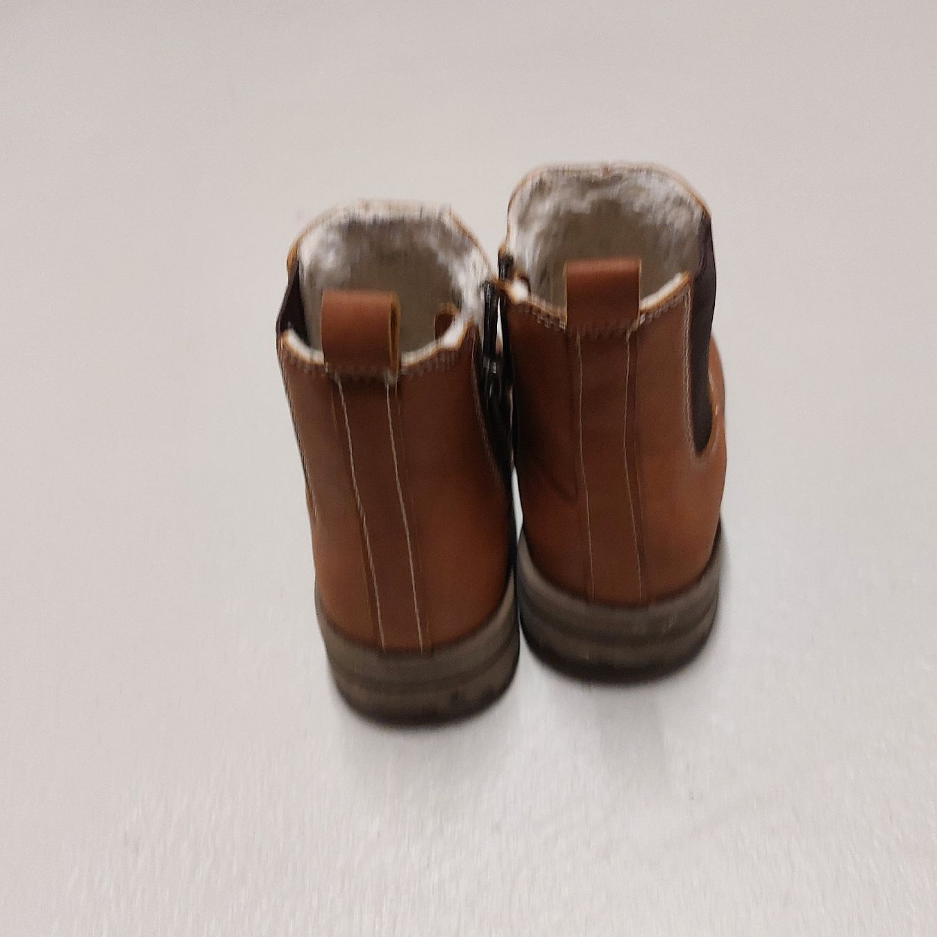 Schuhe für Mädchen: Winterschuhe Grösse 29 – Gebraucht aus Hefenhofen von mar_pm5k 1