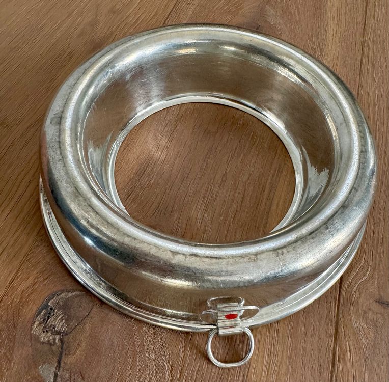 Alte Backform Ringform Kranzform Edelstahl 22 cm (Gebraucht) in ...