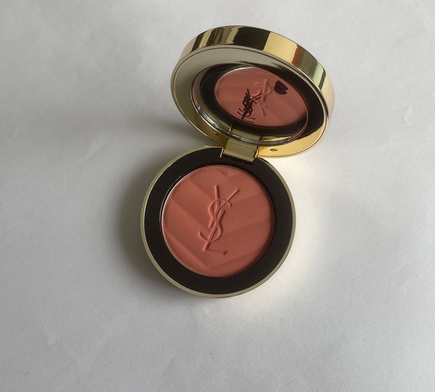 Dior Make-up: YSL Yves Saint Laurent Blush NP. 69.- – Nuovo (secondo la descrizione) da Rüfenacht BE venduto da Milena_1 6