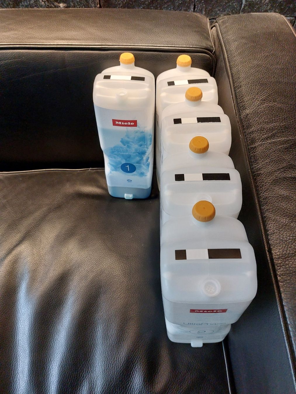 Prodotti di pulizia: Miele UltraPhase 1 & 2 Waschmittel – Usato da Dättwil venduto da Sonne1965 1