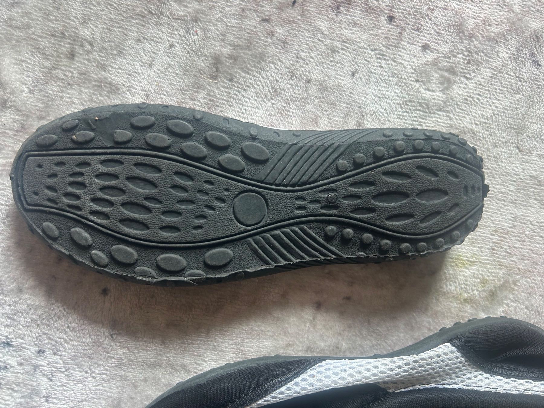 Scarpe da donna: Wasserschuhe/Badeschuhe - decathlon - 37 – Usato da Kirchlindach venduto da smare 1
