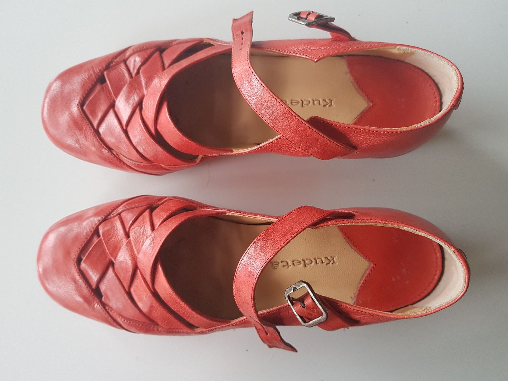 Scarpe da donna: Weiche Lederpumps Kudeta 39 – Usato da Winterthur venduto da Butterfly-23