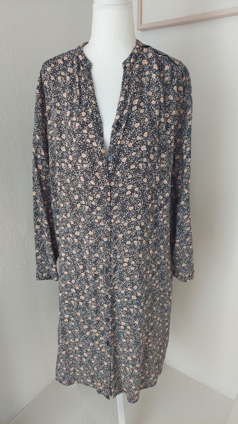 Robes: Kleid / Robe M – D'occasion à Adliswil par Boncoinsuisse 2