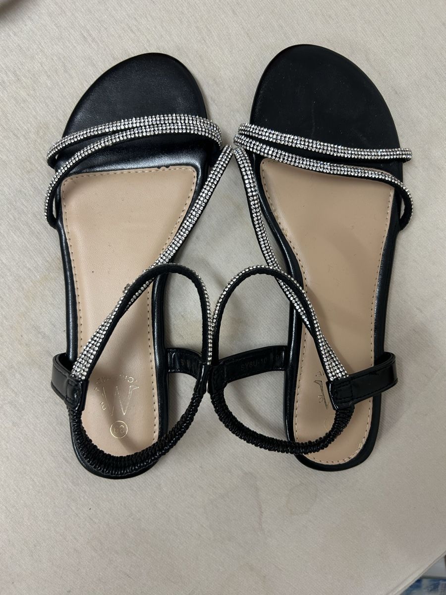 Chaussures femmes: sandalen neu 39 – Neuf avec emballage d'origine à Zürich par 11Zitronenfalter