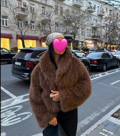 Indefeir faux fur jacket brown new with tags