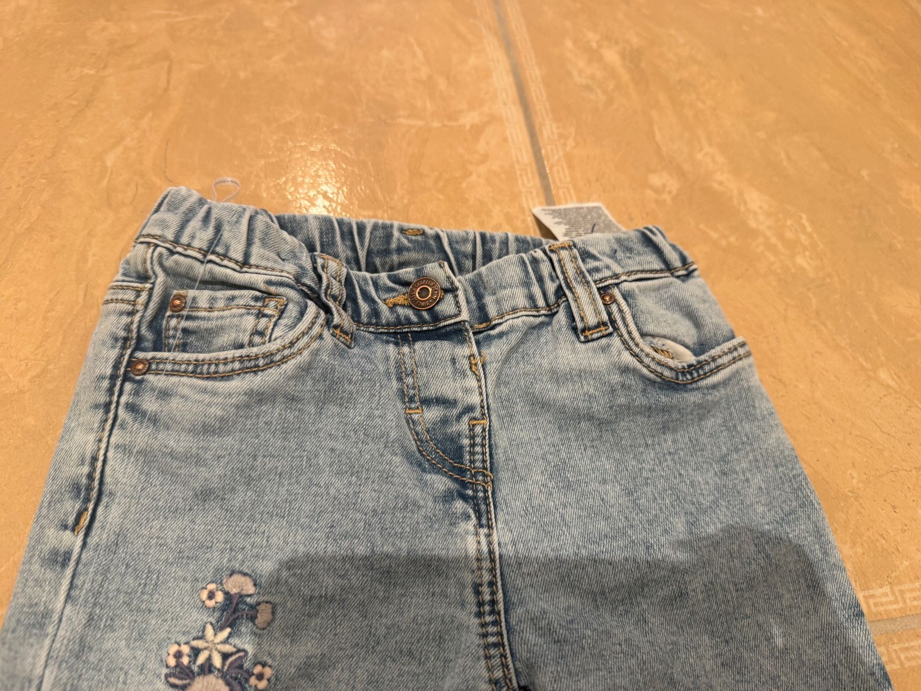 C&A Pantaloni: C&A NWT Jeans, 7J 122 – Nuovo (secondo la descrizione) da Klingnau venduto da Markus14 1