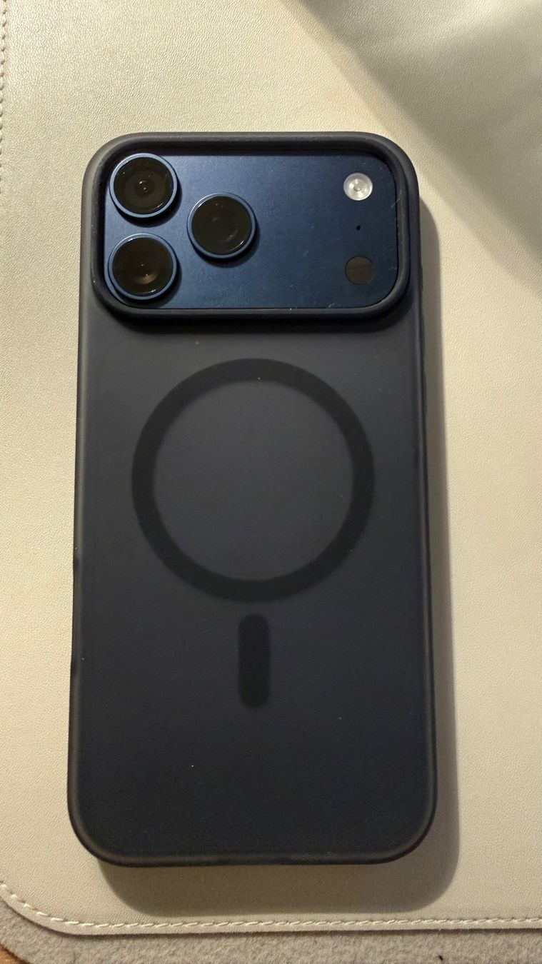 Apple Telefoni cellulari / Smartphones: Iphone 17 Pro Max 256gb deep blue – Nuovo (secondo la descrizione) da Altendorf venduto da Zebidou 3