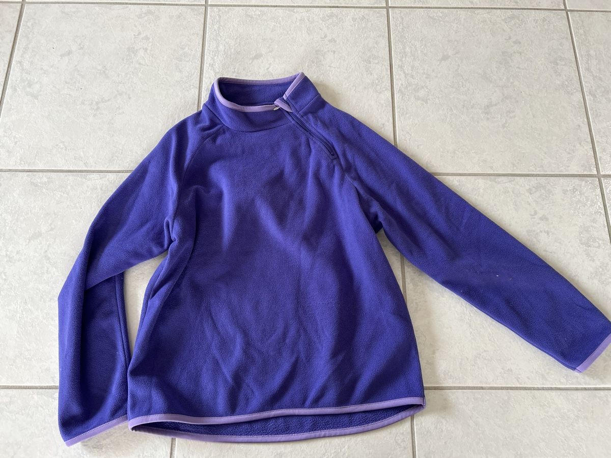 Maglioni & Felpe: Fleecepulli Gr 146/152 – Usato da Lostorf venduto da Venice16