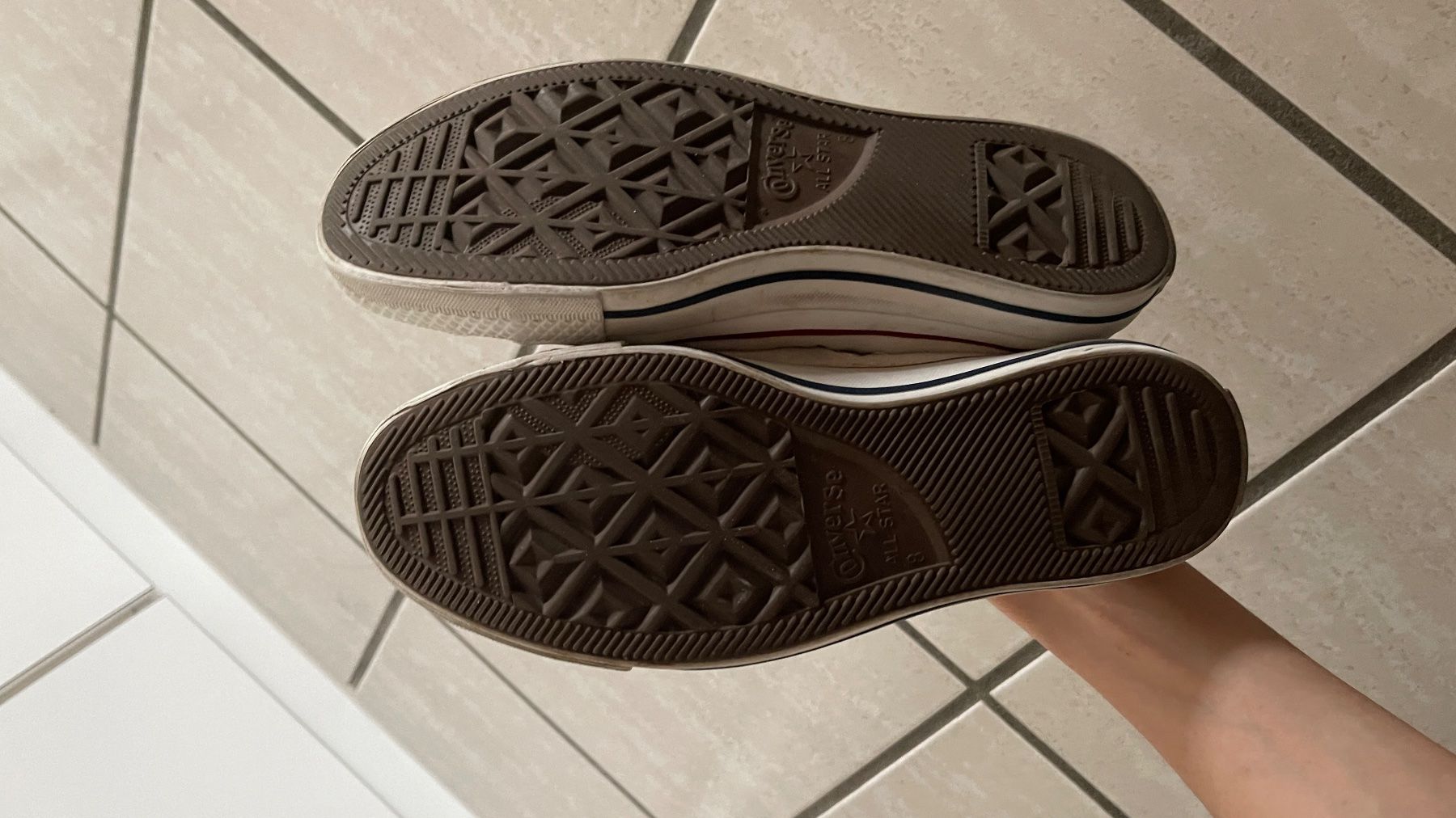 Converse Scarpe da uomo: Converse Chuck Taylor All Star, Grösse 41.5 – Usato da Lausen venduto da sim_hgp6 4