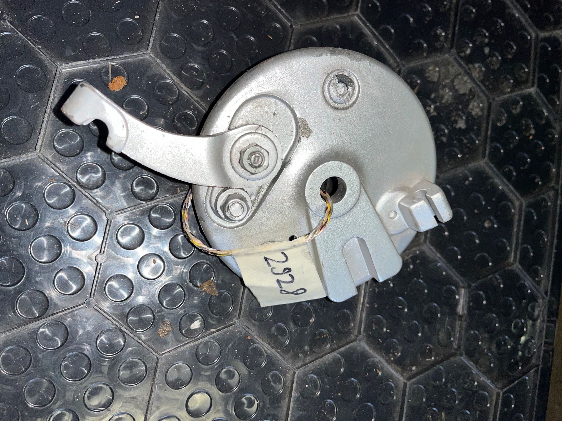 Puch Mofa-Ersatzteile: Mofa Bremsankerplatte – Gebraucht aus Fahrni b. Thun von berger_tuning34 2
