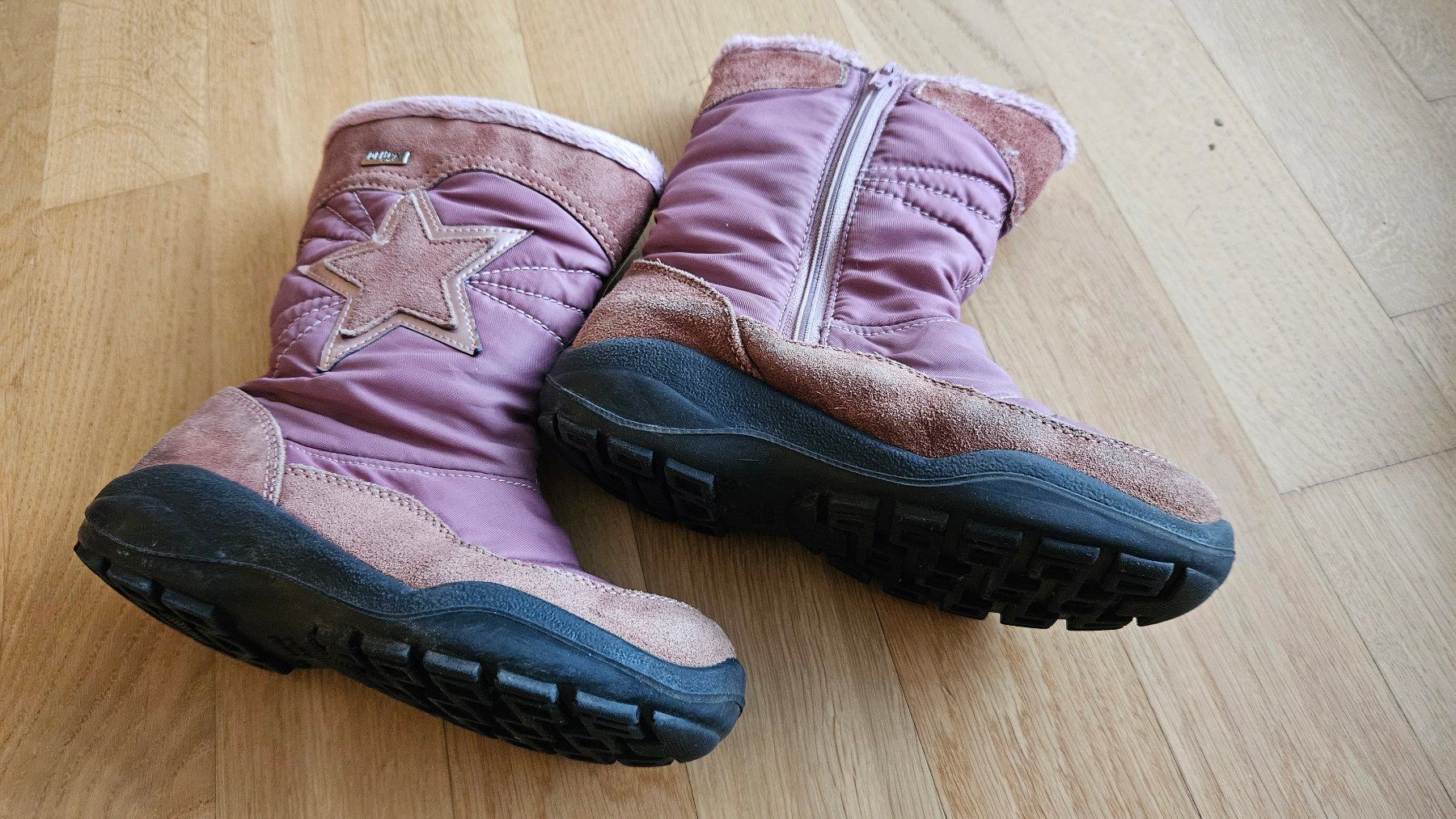 Chaussures filles: Winterschuh Winterstiefel   33  Reissverschluss – D'occasion à Gossau SG par dolores_x