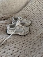 Zara Sneaker Grösse 24