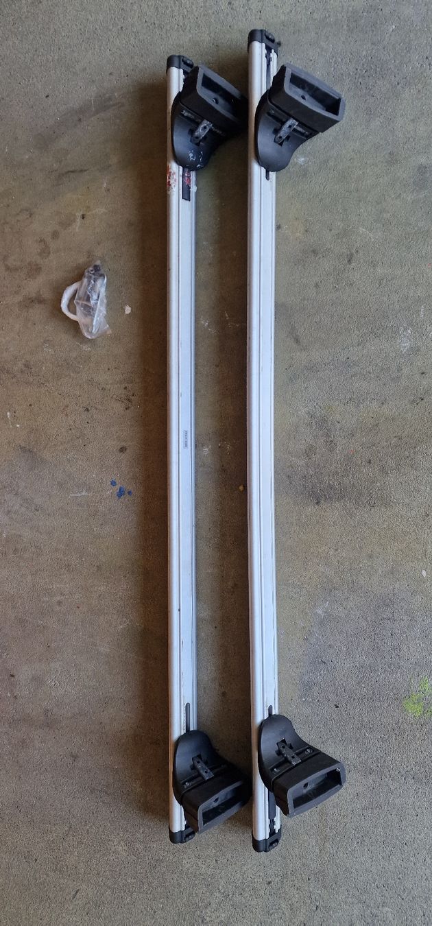 Portapacchi: Dachgepäckträger Aluminium 2 Stck. gebraucht – Usato da Illnau venduto da asnatop