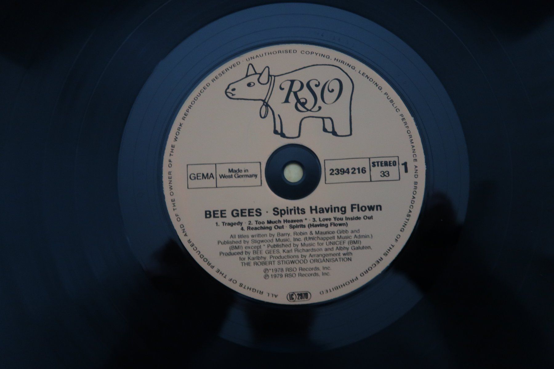 Schallplatten: BEE GEES - SPIRITS HAVING FLOWN - VINYL LP – Gebraucht aus Basel von Patiscat 2
