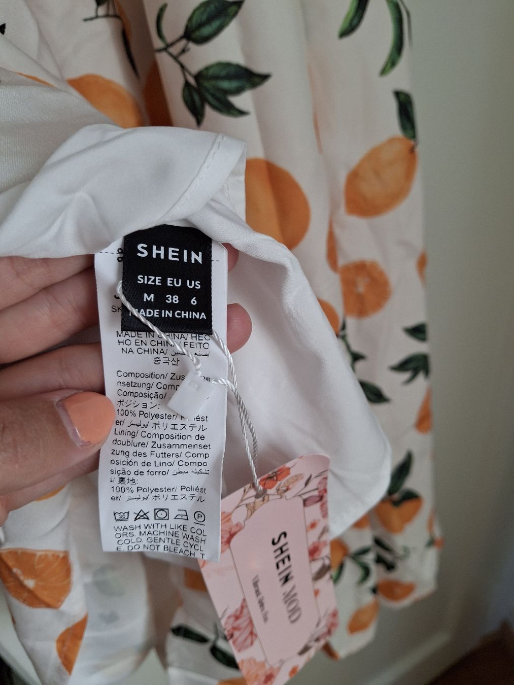 Shein Vestiti: Robe M avec motifs 🍊 – Nuovo e nell'imballaggio originale da Lausanne venduto da Cognitia 3