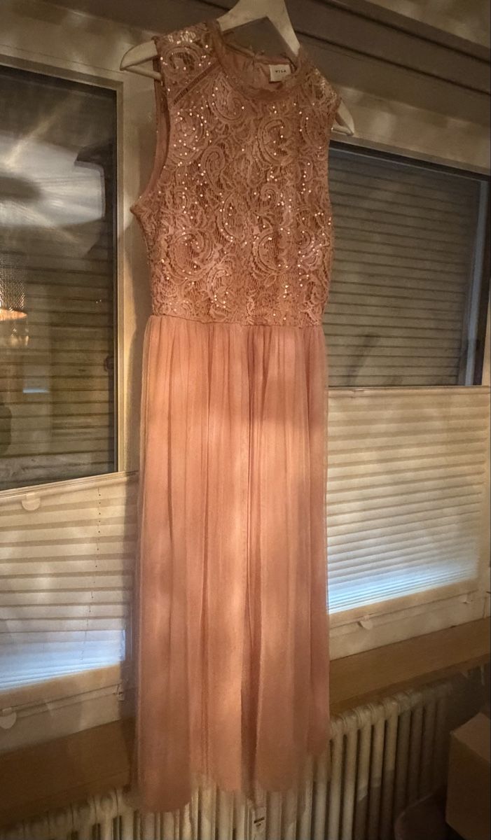 Vestiti: Kleid rosa – Usato da Frauenfeld venduto da _elle.Mich9