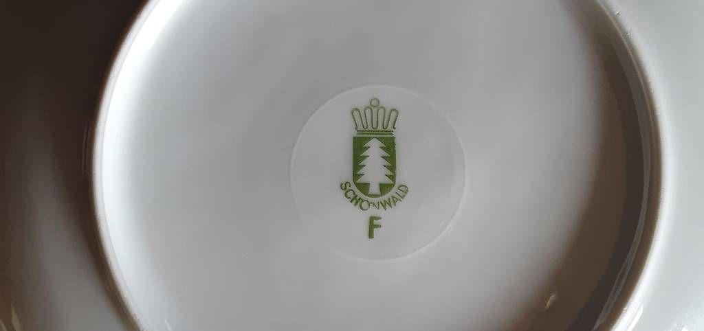 Set di piatti: Piattini a tema floreale della Schonwald – Usato da Balerna venduto da cri_7ghl 2